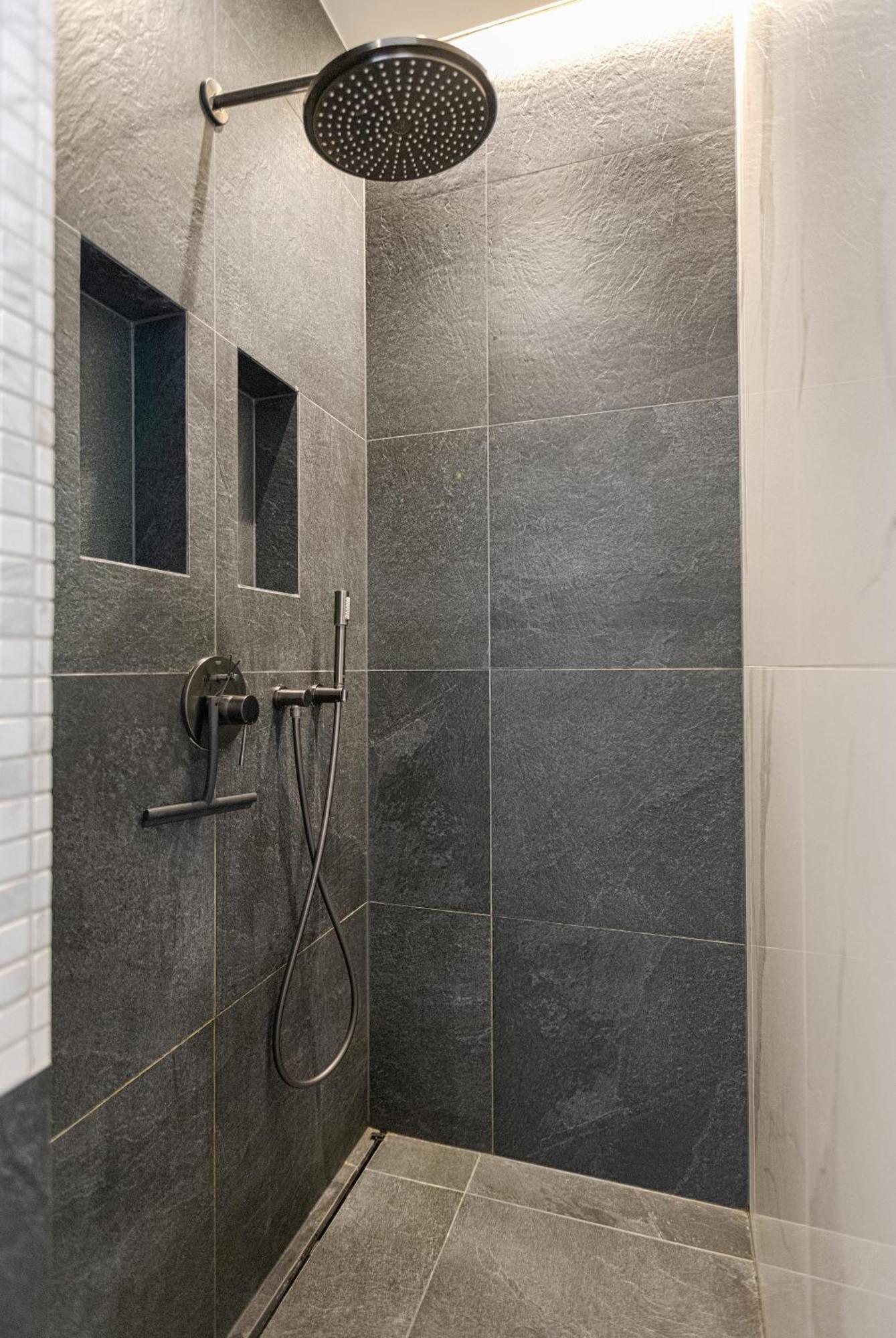 House38 Panoramic View Apartments Self Check-In カウナス エクステリア 写真